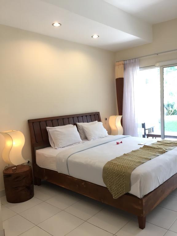 Hotel Minak Jinggo Banyuwangi  Exterior photo